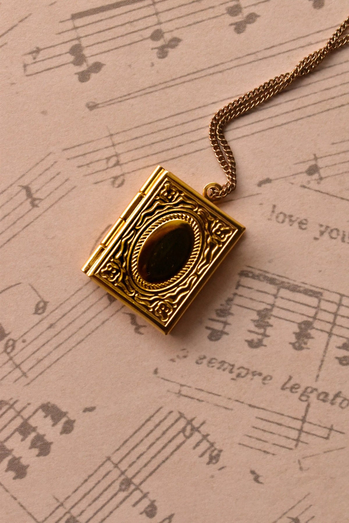 Nice Locket Custom Golden Locket | Vintage Photo Locket Gift – Sunlit Hugs